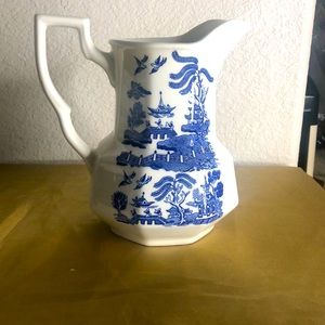 TEAPOT PITCHER